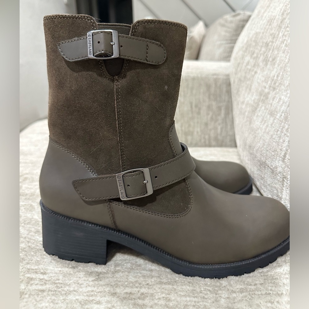 Eastland “Canterbury“ Women's Midshaft Boot Brown Size 10M